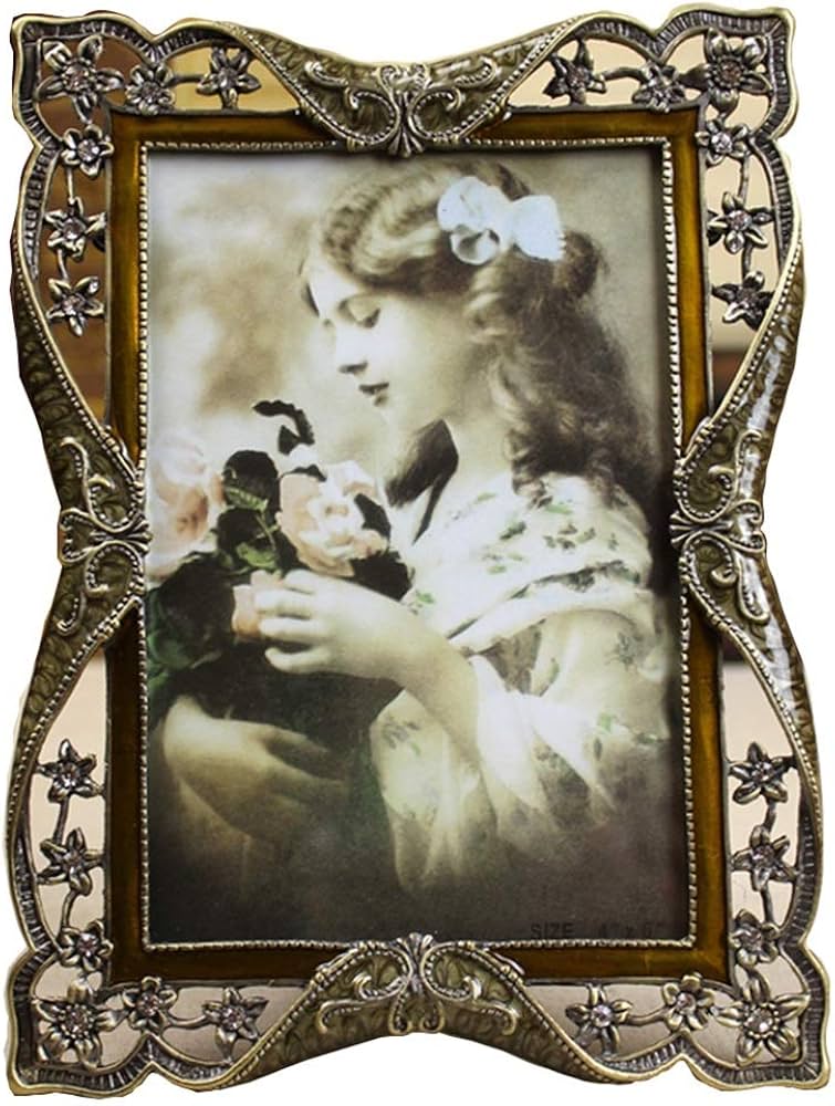 Find Unique Old Picture Frames： Vintage, Antique, and More